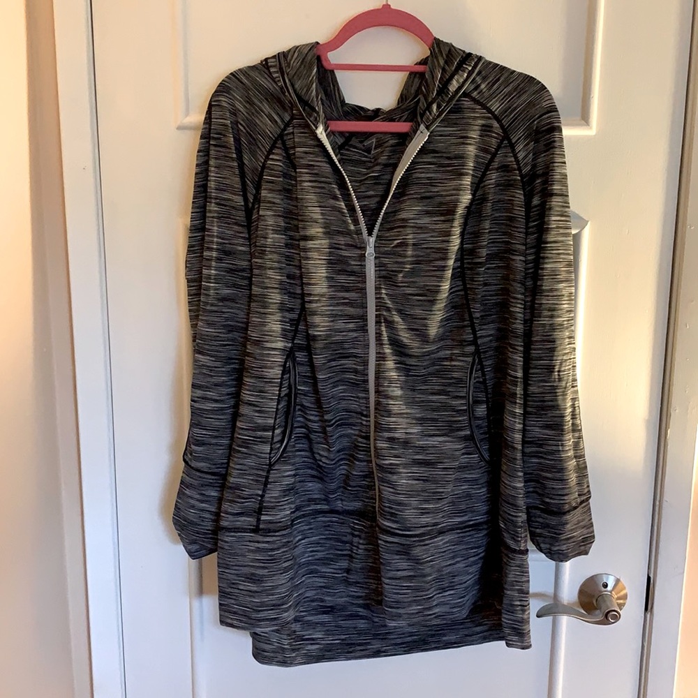 Athletic jacket